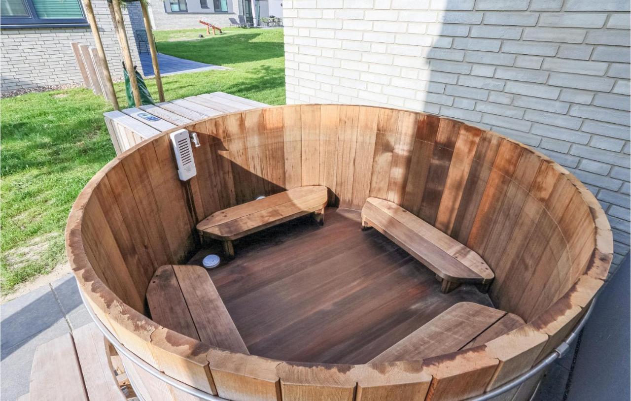 Amazing Home In Lembruch-Duemmer See With Sauna Exterior foto
